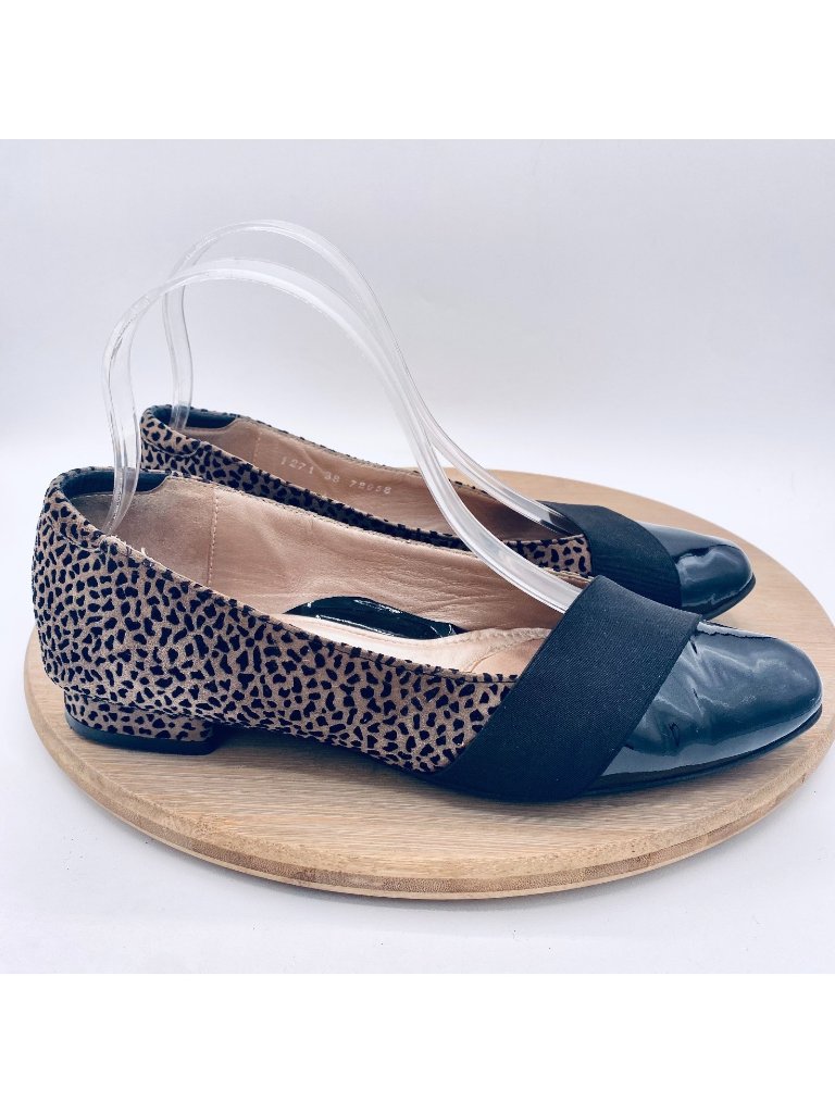 Beautifeel Shoes Womens 7 Black Leather Animal Print Comfort Loafers Cap